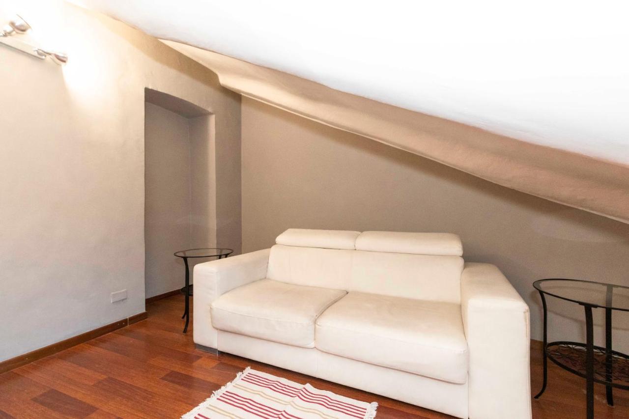 San Salvario Apt With Balcony Turin Exteriör bild