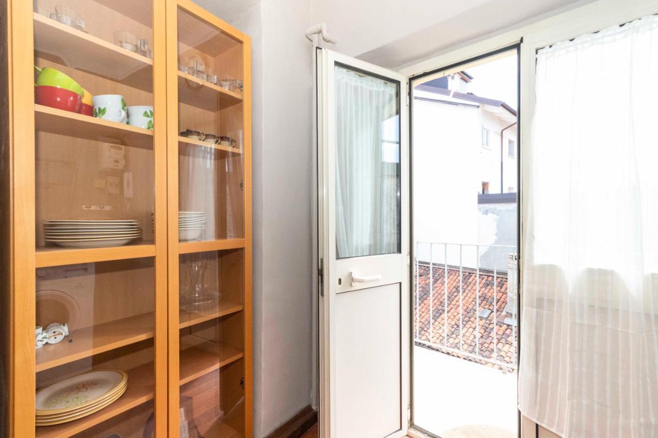 San Salvario Apt With Balcony Turin Exteriör bild